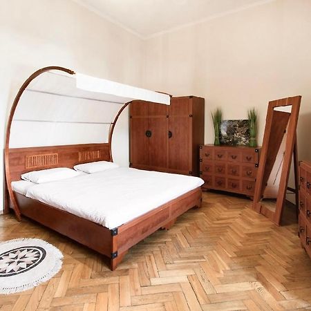 Vidfort Вороного Lviv Extérieur photo